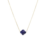 Collier acier doré trèfle pierre imitation facetté bleu nuit