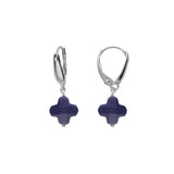 Boucles d'oreilles tige argent rhodié trèfle en verre facetté bleu marine