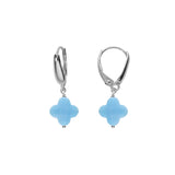 Boucles d'oreilles tige argent rhodié trèfle en verre facetté bleu ciel